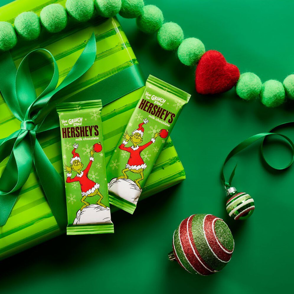 HERSHEY'S Grinch Milk Chocolate Christmas Candy Bars, 1.2 oz (36 Count) $41.99