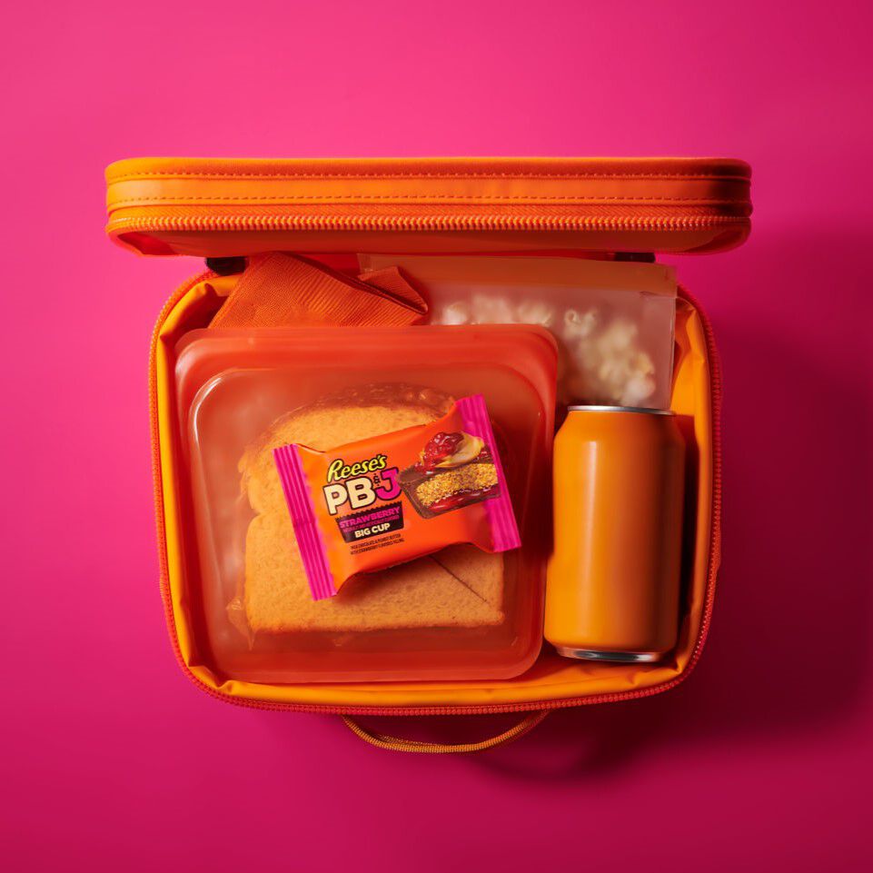 REESE'S Big Cup PB&J Strawberry Milk Chocolate Peanut Butter Cups Candy Packs, 1.4 oz (16 Count) $18.99 6 REESE'S Big Cup PB&J Strawberry Milk Chocolate Peanut Butter Cups Candy Packs, 1.4 oz (16 Count) $18.99
