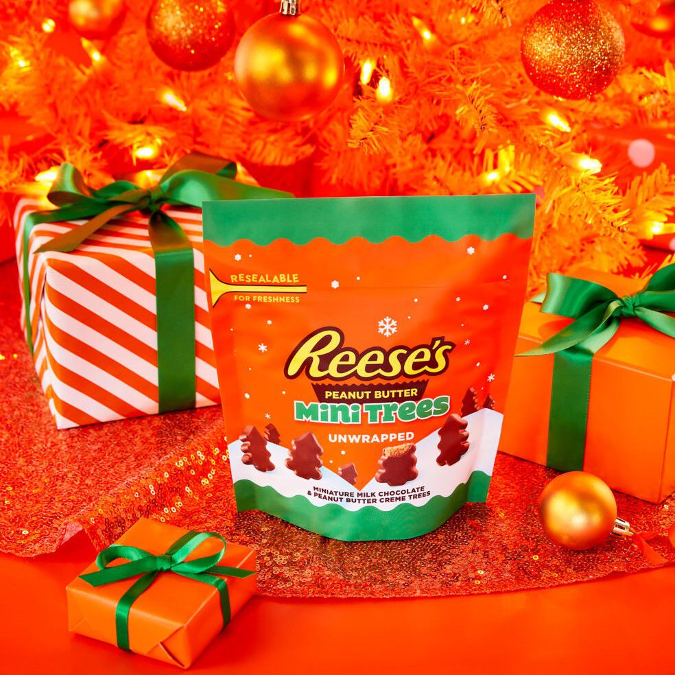 REESE'S Unwrapped Milk Chocolate Peanut Butter Creme Mini Trees, Christmas Candy Bag, 7.6 oz $5.99 4 REESE'S Unwrapped Milk Chocolate Peanut Butter Creme Mini Trees, Christmas Candy Bag, 7.6 oz $5.99