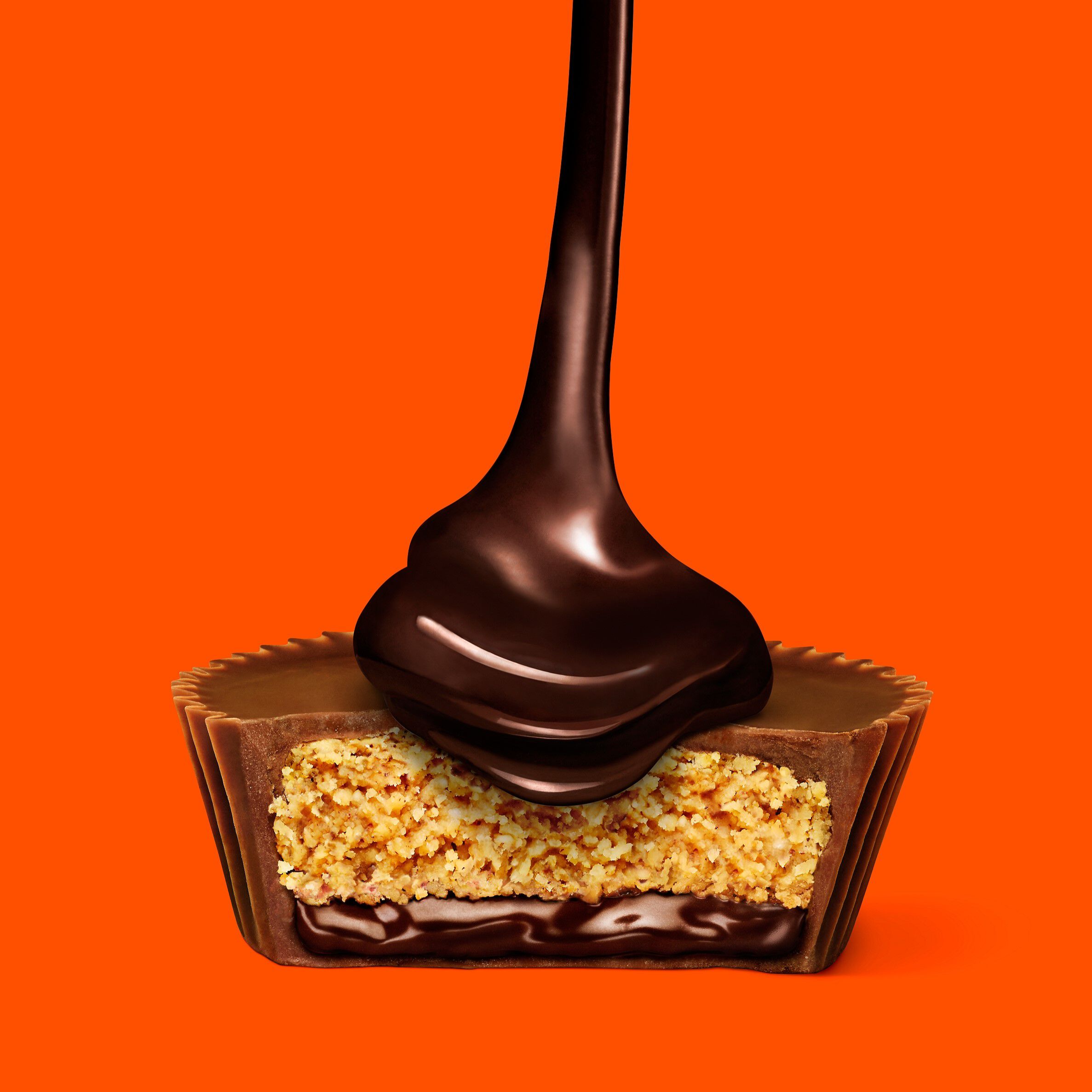 REESE'S BIG CUP Milk Chocolate Peanut Butter Cups with Chocolate Lava, 1.4 oz (16 Count) $18.99 4 REESE'S BIG CUP Milk Chocolate Peanut Butter Cups with Chocolate Lava, 1.4 oz (16 Count) $18.99
