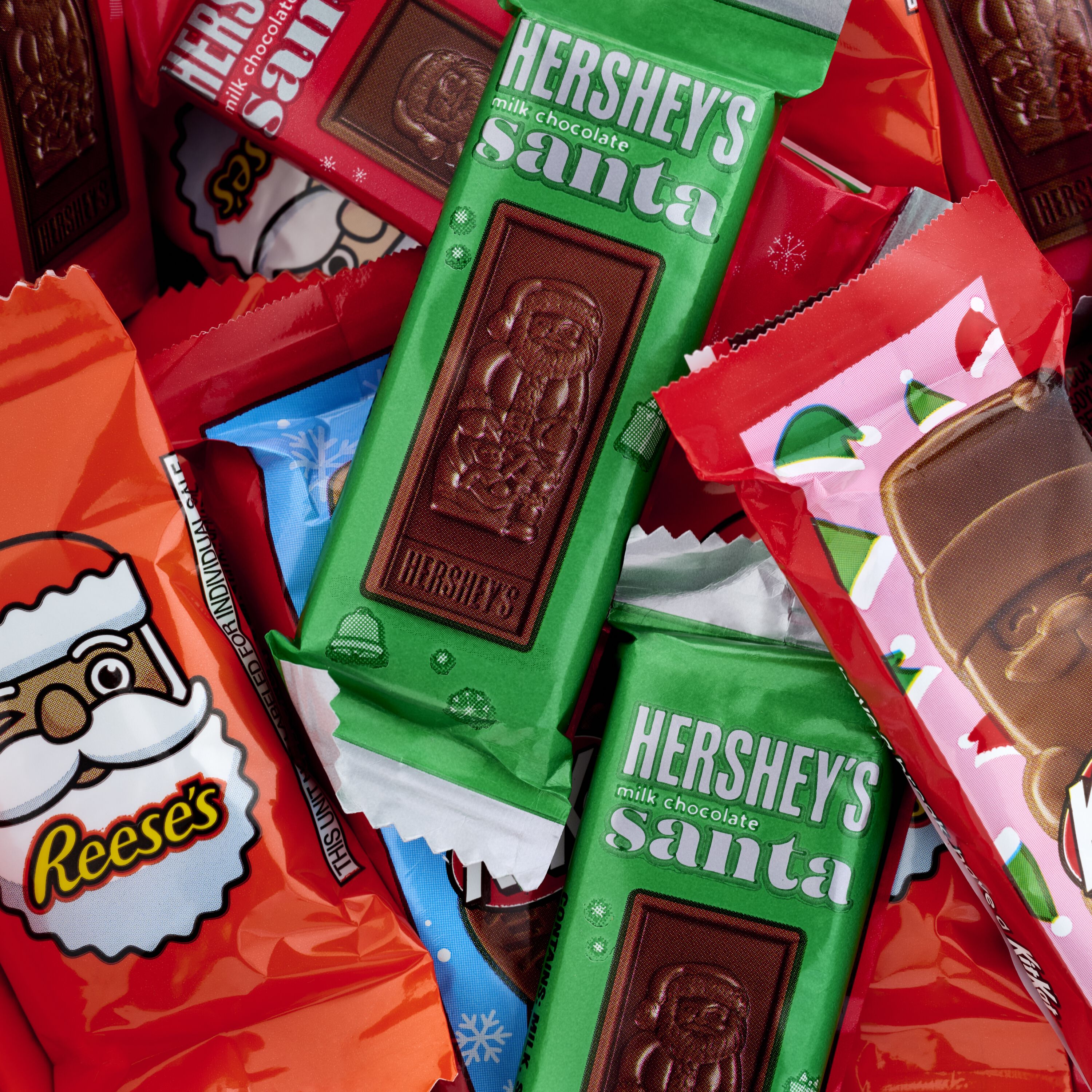HERSHEY'S Assorted Snack Size Santas Filled Santa Shaped Holiday Gift Box, 1 lb $29.99